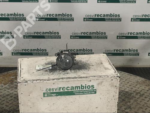 Used Right front fog light FORD FOCUS III [2010-2020]  11988796