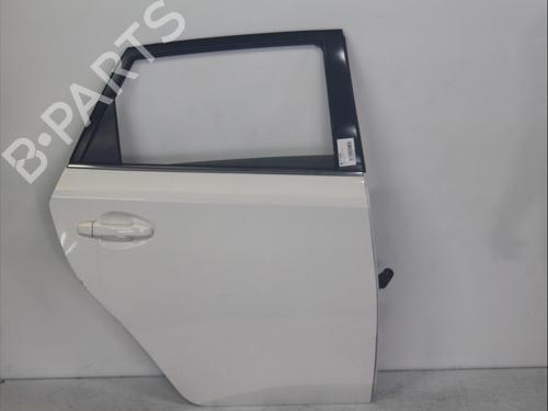 Used Right rear door TOYOTA AURIS (_E18_) 2.0 D-4D (ADE186_, ADE186R) (124 hp) 29622689