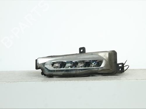Used Left front fog light Left front fog light 39061122 39061122