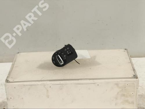 Used Headlight switch AUDI A1 (8X1, 8XK) [2010-2019]  11989588