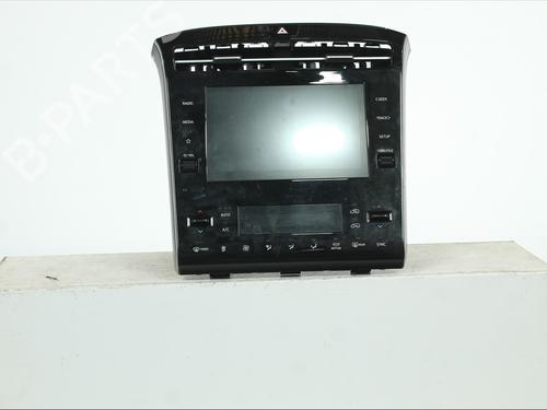 Used Display monitor Display monitor 39061183 39061183