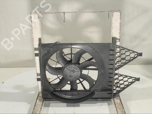 Used Radiator fan Radiator fan 18049493 18049493