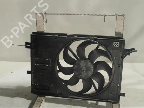 Used Radiator fan Radiator fan PEUGEOT 3008 II SUV (MC_, MR_, MJ_, M4_) 1.5 BlueHDi 130 (131 hp) 15884441 15884441