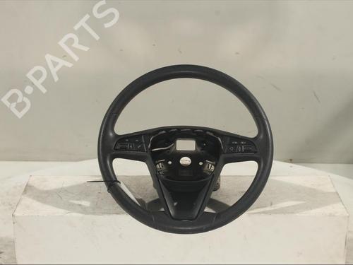 Used Steering wheel SEAT ARONA (KJ7, KJP) 1.0 TSI (95 hp) 15369309