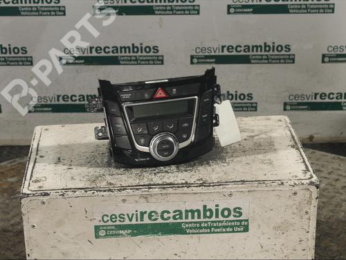 Used Climate control HYUNDAI i30 (GD) [2011-2025]  11980259