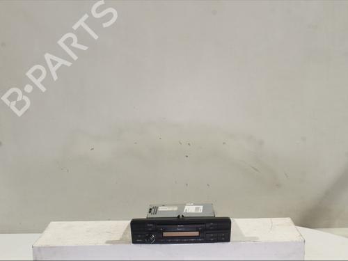 radio-skoda-yeti-5l-2009-2010-2011-2012-2013-2014-2015-2016-2017-33445188 main image