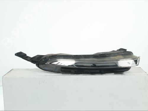 Used Right daytime light Right daytime light 37285488 37285488