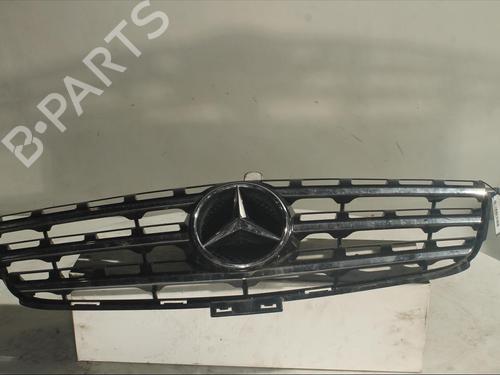 Used Grille MERCEDES-BENZ M-CLASS (W166) ML 350 BlueTEC 4-matic (166.024, 166.023) (258 hp) 16062890