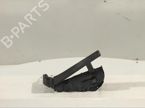 Used Pedal BMW X1 (F48) sDrive 18 d (150 hp) 24351398