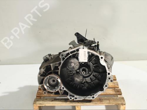 Used Gearbox VW GOLF VII Variant (BA5, BV5) 2.0 TDI (150 hp) 26376009