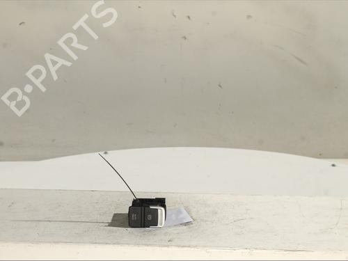 hand-brake-vw-passat-alltrack-b8-variant-3g5-cb5-2015-32201013 main image