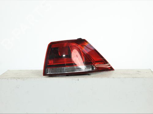 Used Right taillight Right taillight 39542228 39542228
