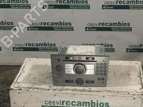 Used Radio Radio OPEL VECTRA C (Z02) 1.9 CDTI (F69) (150 hp) 11893802 11893802