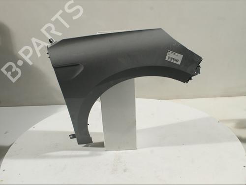 right-front-fenders-renault-clio-v-b7_-2019-28596150 main image