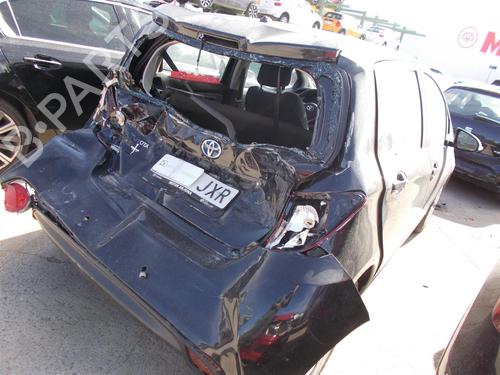 Used Parts TOYOTA YARIS (_P13_) 1.5 Hybrid (NHP130_) (101 hp) 4288065