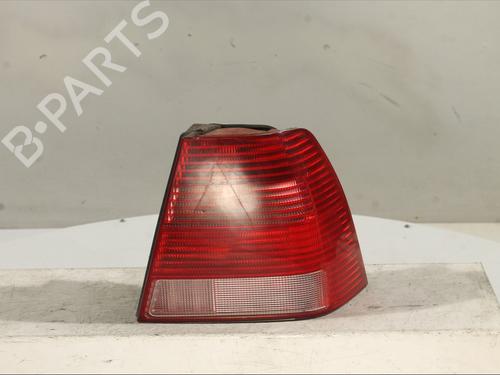 Used Right taillight VW BORA I (1J2) 1.9 TDI (101 hp) 30980679