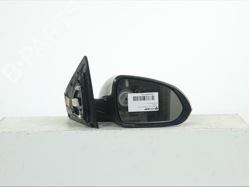 right-mirror-kia-stonic-yb-2017-37733125 main image