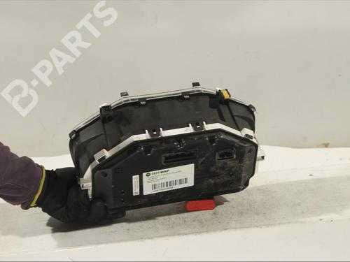 Used Instrument cluster TOYOTA YARIS (_P13_) 1.5 Hybrid (NHP130_) (101 hp) 11906132