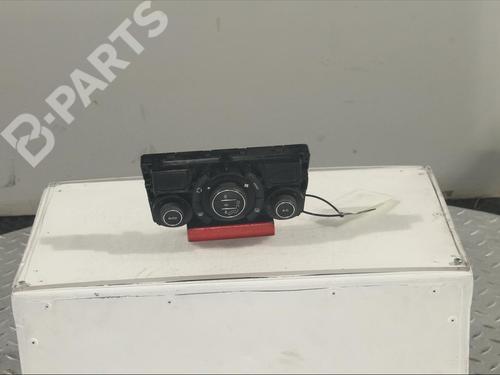 AC Styreenhet / Manøvreringsenhet PEUGEOT 308 I (4A_, 4C_) 1.6 HDi (90 hp) 11901707