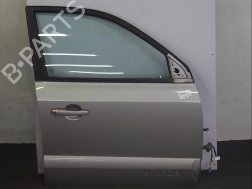 Used Right front door HYUNDAI TUCSON (JM) 2.0 (141 hp) 13371976