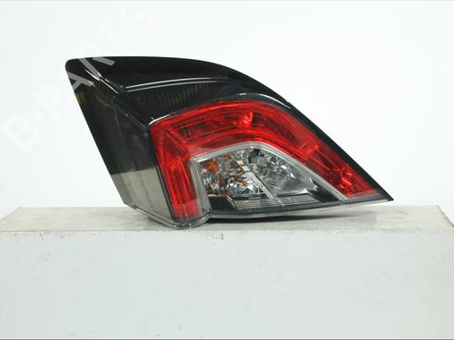 Used Right taillight Right taillight 39496679 39496679