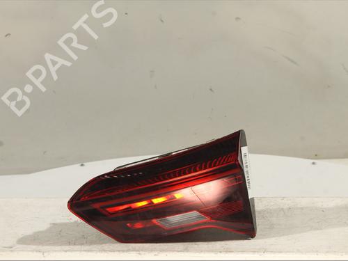 right-tailgate-light-vw-t-roc-a11-d11-2017-29128977 main image