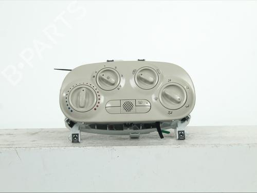 climate-control-fiat-500-312_-2007-37432969 main image
