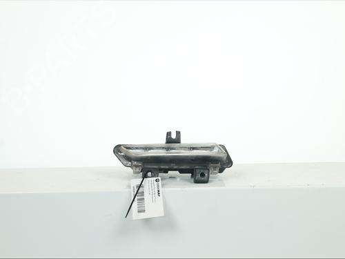 Højre positionslygte Højre positionslygte RENAULT CLIO IV Grandtour (KH_) 0.9 TCe 90 (90 hp) 33948874 33948874