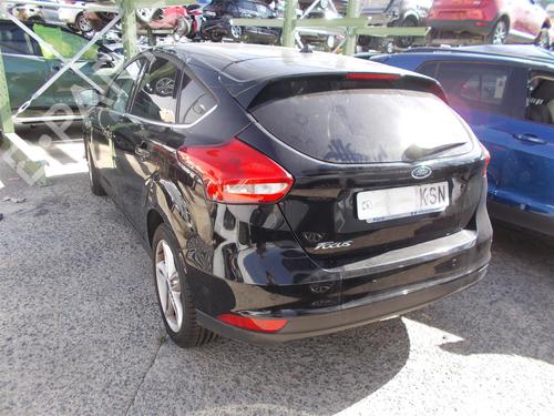 Rear parcel shelf FORD FOCUS III 1.5 TDCi | BP30266127C85 