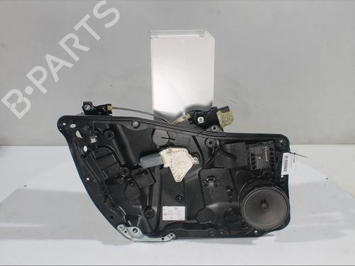Used Front left window mechanism Front left window mechanism MERCEDES-BENZ CLA Shooting Brake (X117) CLA 200 CDI / d (117.908) (136 hp) 32100606 32100606