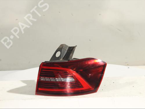 Used Right taillight VW PASSAT B8 Variant (3G5, CB5) 2.0 TDI (150 hp) 26900395