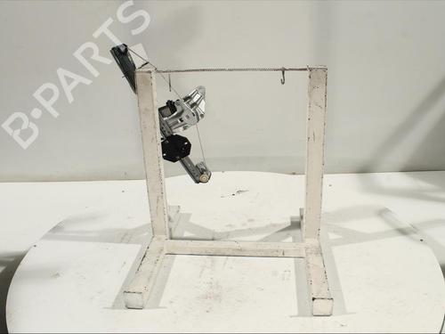 Used Front right window mechanism Front right window mechanism DACIA SANDERO II 1.5 dCi 75 / Blue dCi 75 (B8JW, B8M4, B8AH, B8M7, B8M6) (75 hp) 12080933 12080933