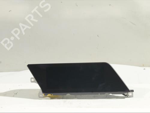 Used Display monitor BMW 1 (F40) 118 d (150 hp) 26229898
