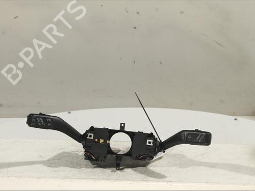 Used Steering column stalk Steering column stalk SKODA RAPID Spaceback (NH1) 1.6 TDI (90 hp) 32486213 32486213