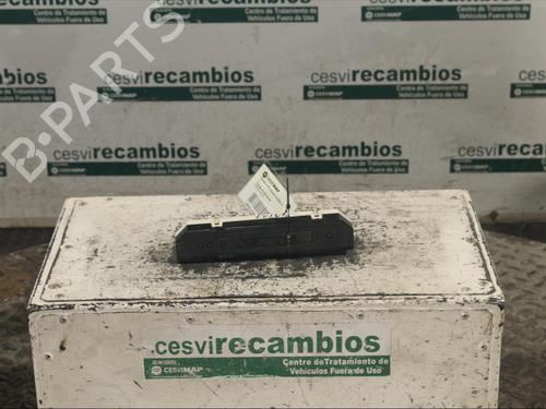 Used Display monitor Display monitor SUZUKI SWIFT III (MZ, EZ) 1.3 DDiS (RS413D) (69 hp) 11897621 11897621