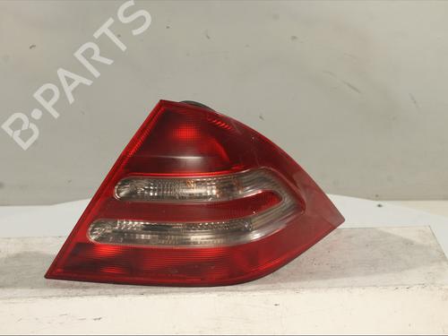 right-taillight-mercedes-benz-c-class-w203-2000-2001-2002-2003-2004-2005-2006-2007-30448089 main image