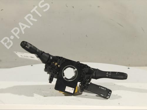 steering-column-stalk-renault-arkana-i-lcm_-ldn_-2019-31748203 main image