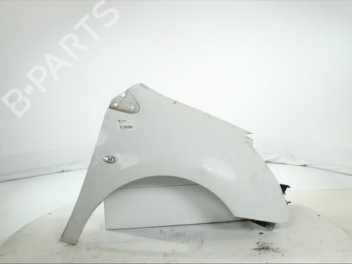 Used Right front fenders Right front fenders 37480380 37480380
