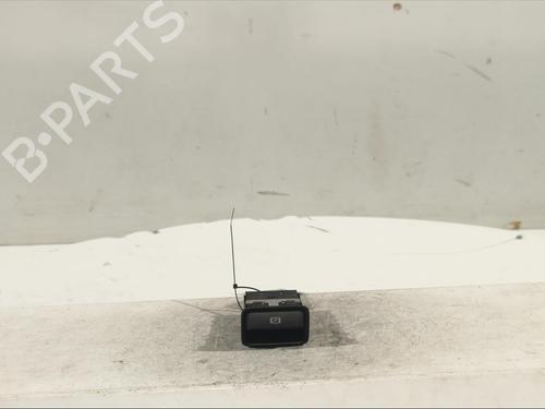 Used Hand brake Hand brake MERCEDES-BENZ A-CLASS (W176) A 200 CDI / d (176.008) (136 hp) 11909681 11909681