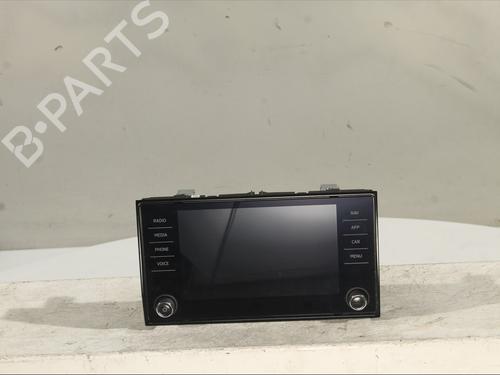 display-monitor-skoda-karoq-nu7-nd7-2017-30404147 main image