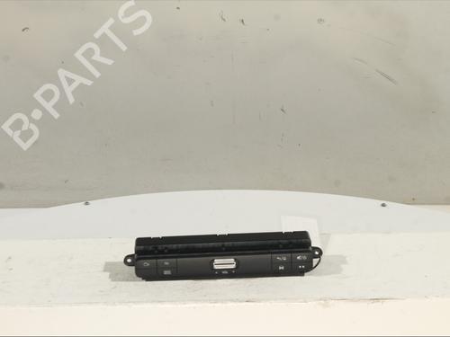 switch-mercedes-benz-t-class-mpv-w420-2022-32038007 main image
