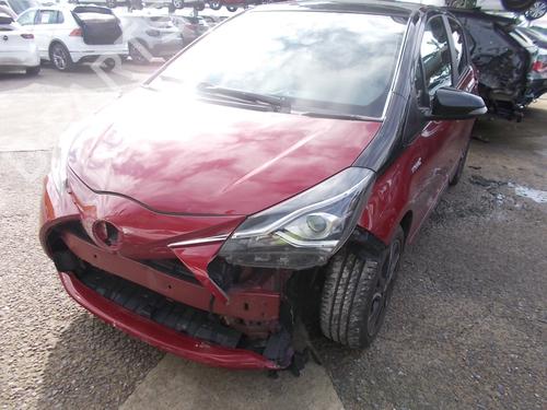 Left headlight TOYOTA YARIS (_P13_) 1.5 Hybrid (NHP130_, NHP130) | BP32457613C28 