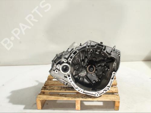 Used Gearbox Gearbox NISSAN QASHQAI II (J11, J11_) 1.3 DIG-T (140 hp) 24352812 24352812