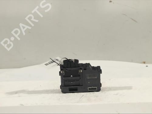 Used Card reader RENAULT CAPTUR I (J5_, H5_) 1.2 TCe (J5AU) (132 hp) 14525611