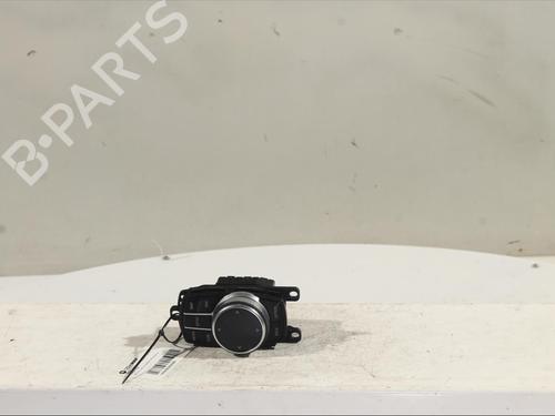 Switch BMW X1 (F48) sDrive 18 d 65829866968 6582-9866964-02