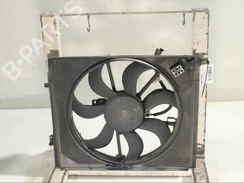 radiator-fan-renault-megane-iv-hatchback-b9amn_-2015-24519812 main image