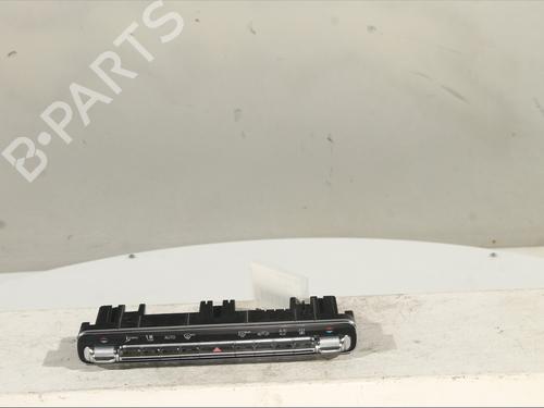 Used Climate control MERCEDES-BENZ A-CLASS (W177) A 250 e (177.086) (218 hp) 28419186