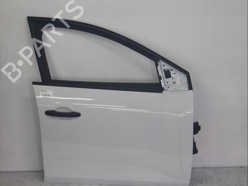 right-front-door-dacia-sandero-iii-2021-32873919 main image