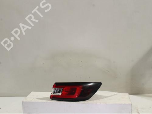 right-taillight-renault-clio-iv-bh_-2012-2013-2014-2015-2016-2017-2018-2019-2020-2021-33222962 main image