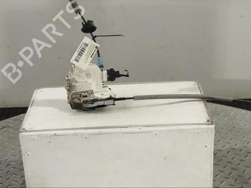 Fechadura frente direita Fechadura frente direita AUDI A3 (8V1, 8VK) 1.6 TDI (110 hp) 11902268 11902268